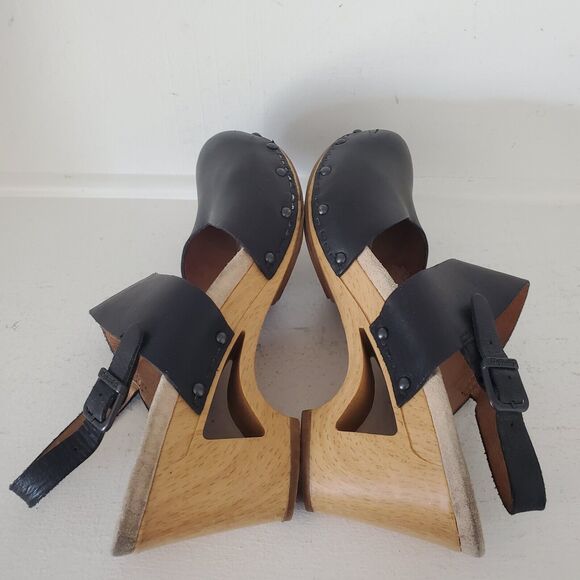 Dansko Black Leather Clogs with Tan Heel - Picture 7 of 9